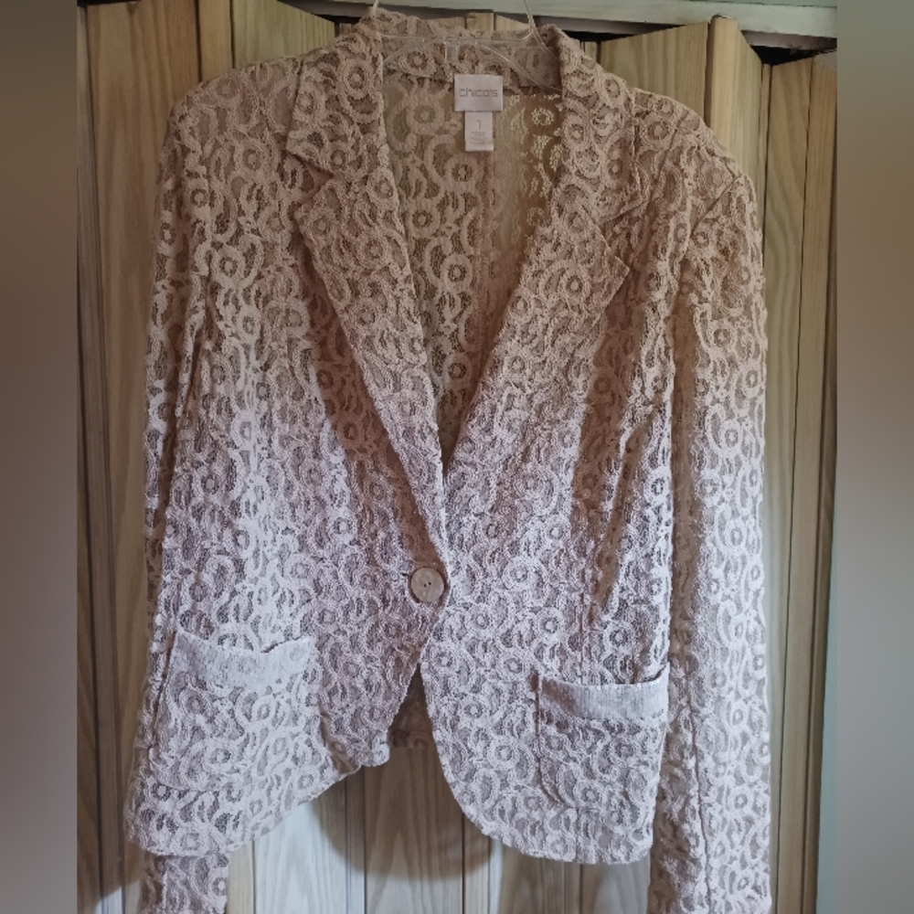 Chicos womens 1 medium beige lace unstructured sheer 1 button jacket blazer.  Ex
